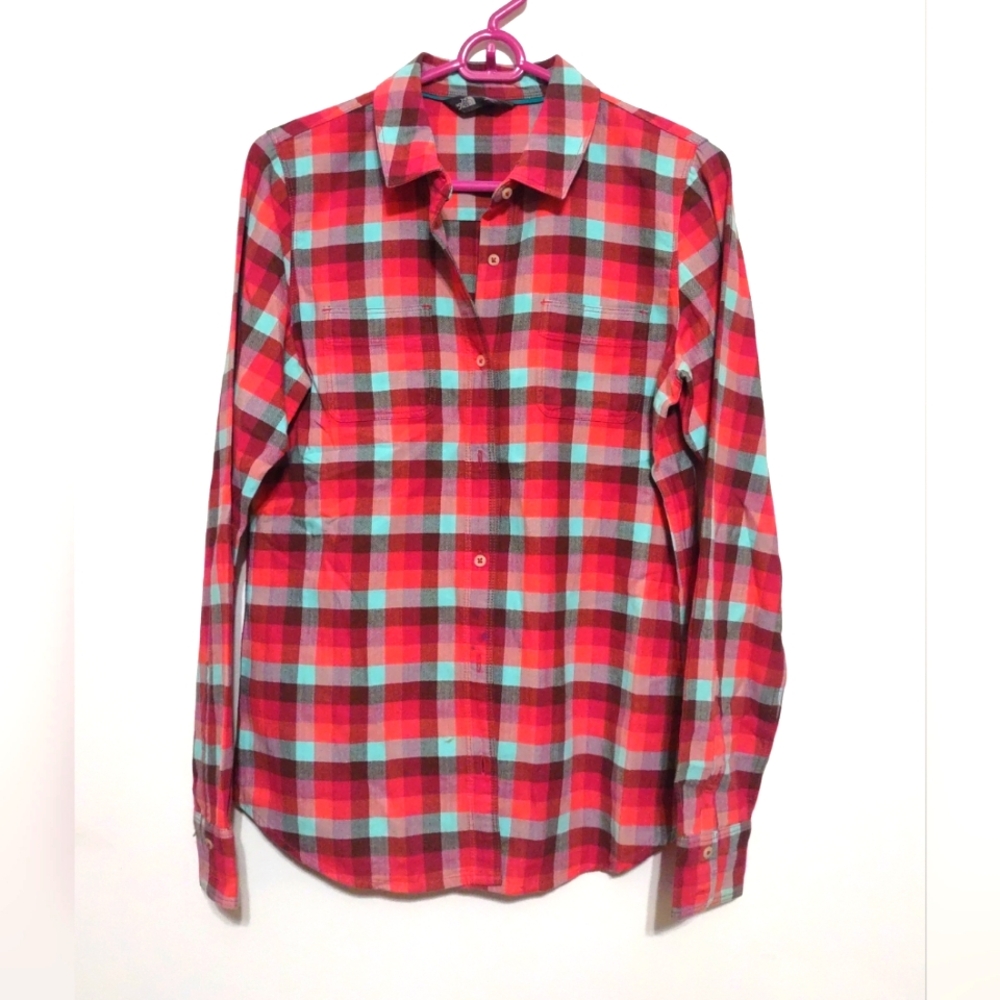 The North Face Women's Flannel Plaid Long Sleeves Multicolor Medium Roll Tab